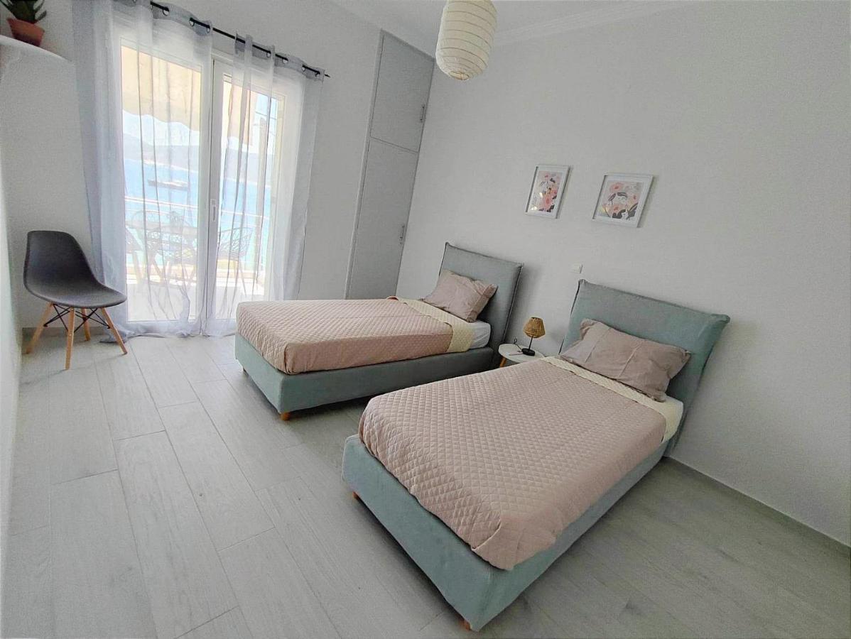 Deep Blue Apartment Agioi Apostoli Exterior photo